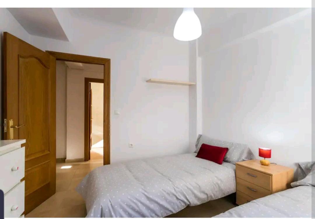 Apartamento Coqueto A Un Minuto De La Explanada 알리칸테 외부 사진